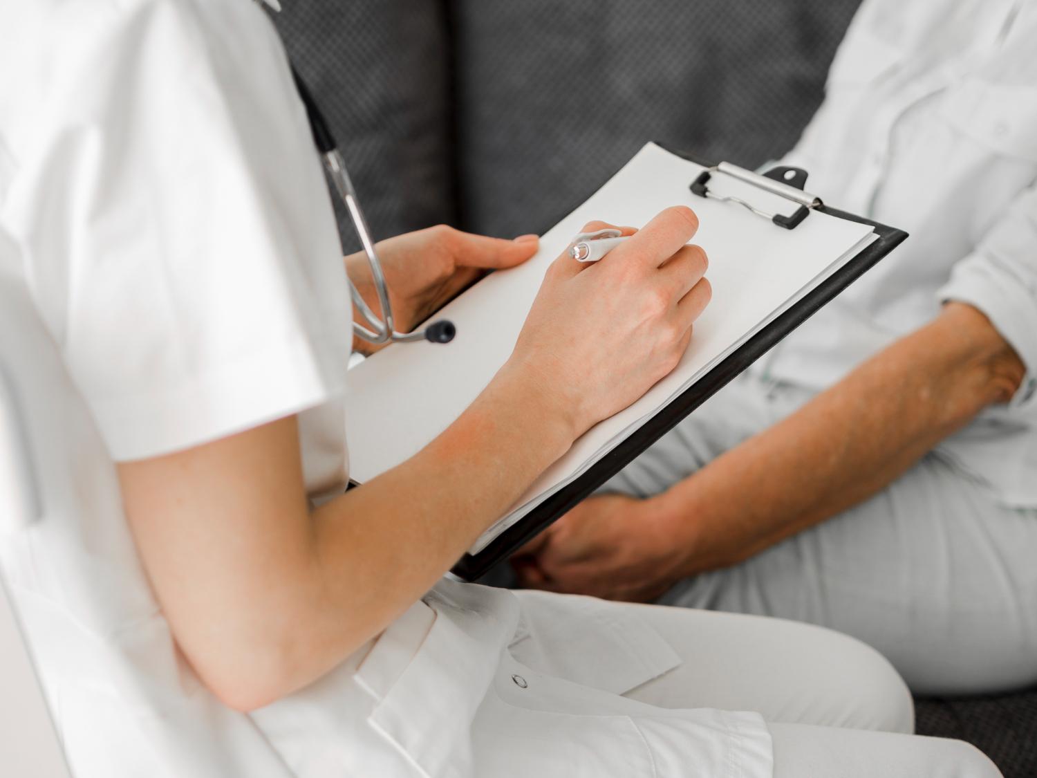Exame de rotina: saiba o que pode ser pedido no check-up médico