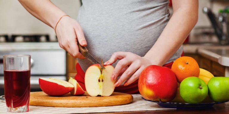 Por que comer frutas durante a gravidez? Descubra aqui!